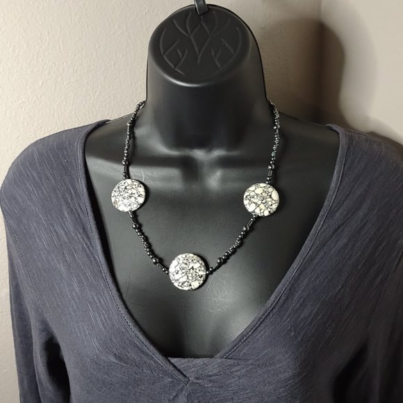 Vintage Pretty Stone And Bead Necklace Adjustable 21 To 22.5 Inches Long - Picture 11 of 11